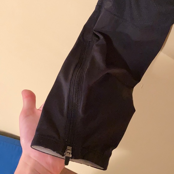 New Balance Workout Pants - Picture 5 of 8